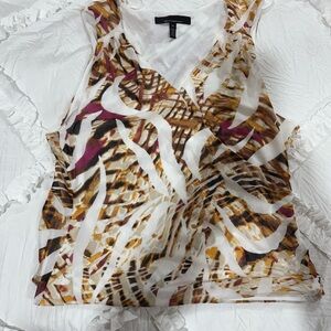 White House Black Market Abstract Print Sleeveless Blouse